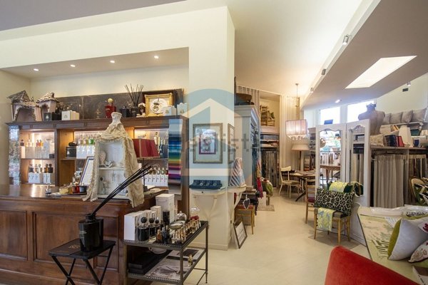 locale commerciale in vendita a Coccaglio