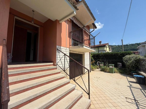 casa indipendente in vendita a Coccaglio