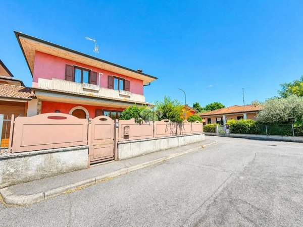 casa indipendente in vendita a Coccaglio