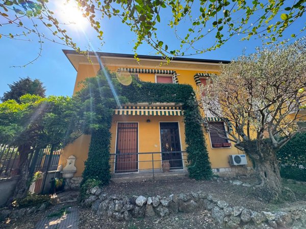 casa indipendente in vendita a Coccaglio