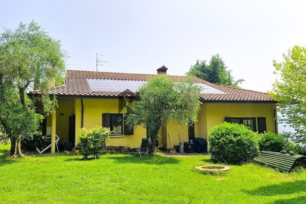 casa indipendente in vendita a Collebeato