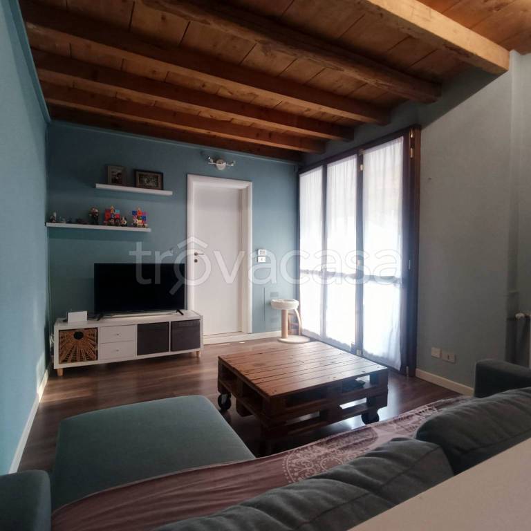 casa indipendente in vendita a Collebeato