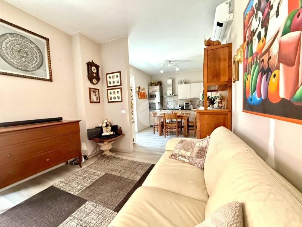 casa indipendente in vendita a Collebeato