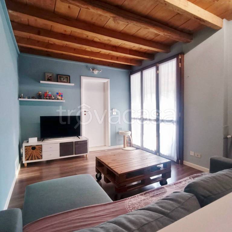 casa indipendente in vendita a Collebeato