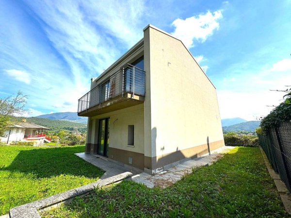 casa indipendente in vendita a Collebeato