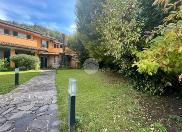 casa indipendente in vendita a Collebeato