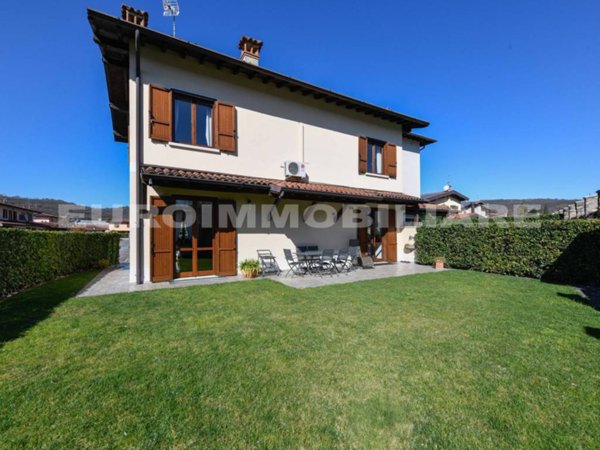 casa indipendente in vendita a Collebeato