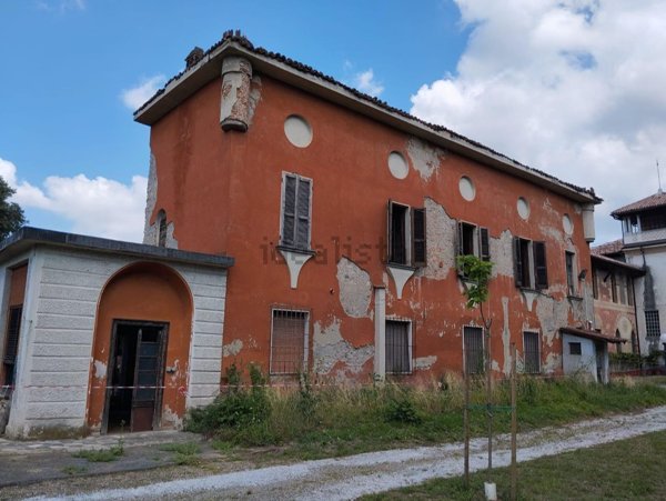 casa indipendente in vendita a Cologne