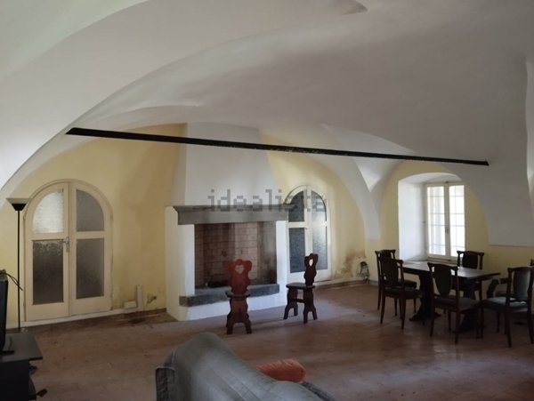 casale in vendita a Cologne