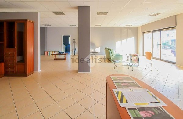 negozio in vendita a Cologne