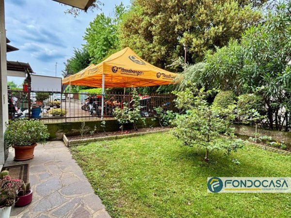 appartamento in vendita a Cologne