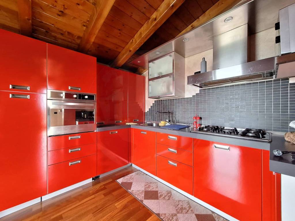 appartamento in vendita a Cologne