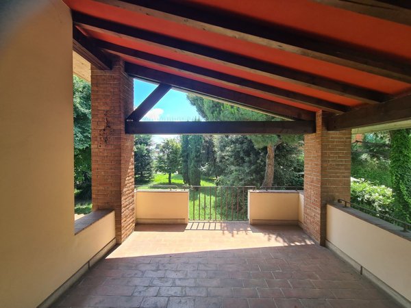 casa indipendente in vendita a Cologne