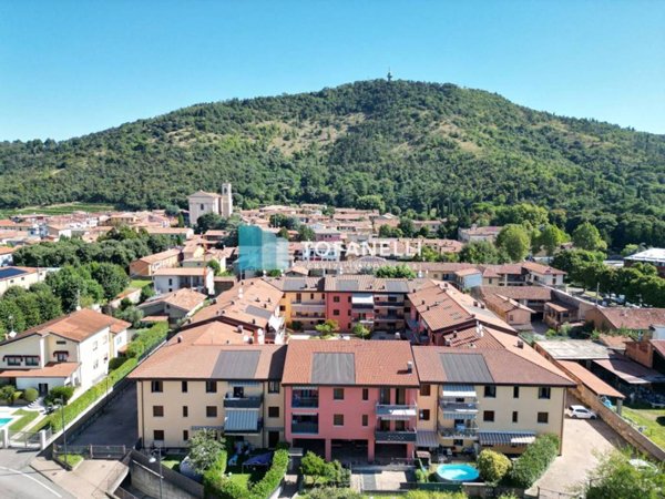 appartamento in vendita a Cologne