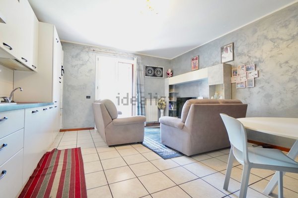 appartamento in vendita a Cologne