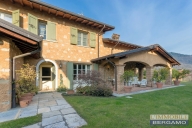 casa indipendente in vendita a Cologne