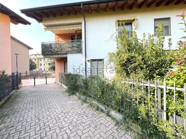 appartamento in vendita a Cologne