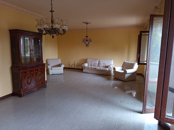 appartamento in vendita a Cologne