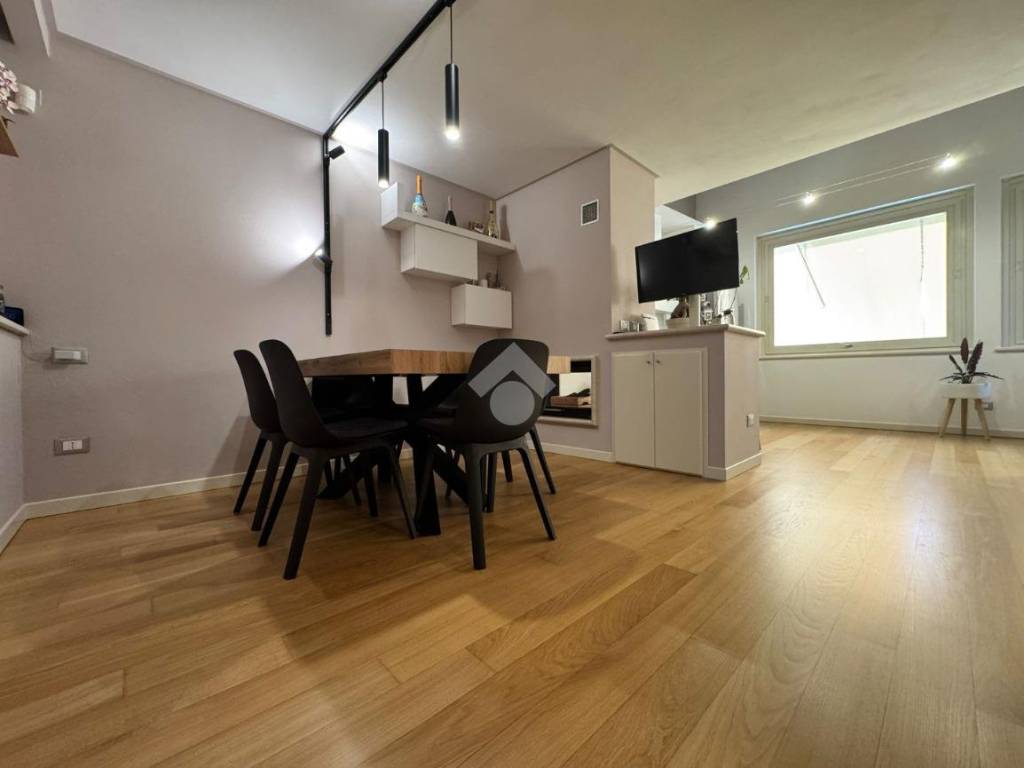 appartamento in vendita a Cologne