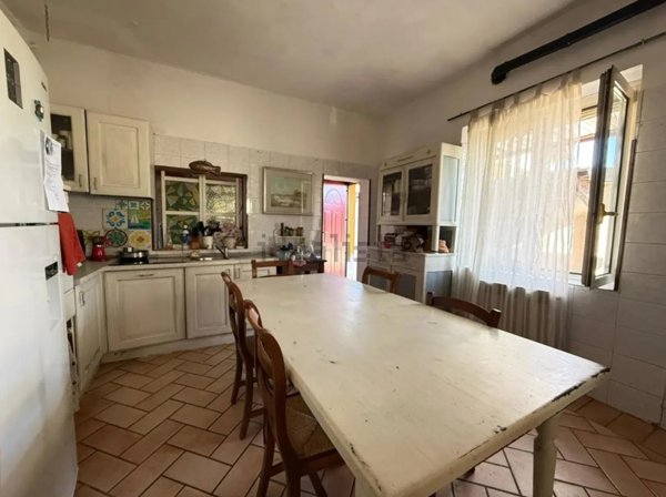 casa indipendente in vendita a Cologne