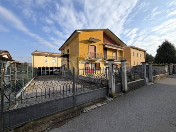 appartamento in vendita a Cologne