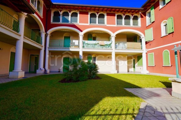 appartamento in vendita a Cologne