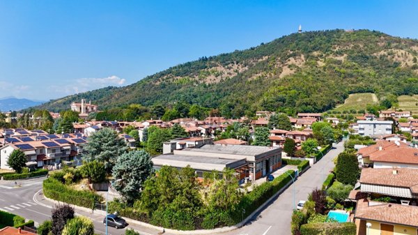 terreno edificabile in vendita a Cologne