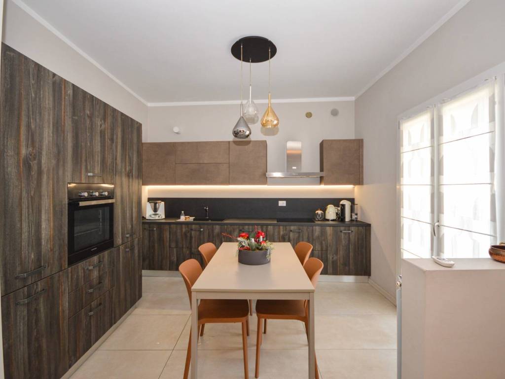 appartamento in vendita a Cologne