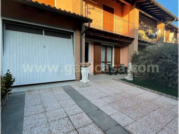casa indipendente in vendita a Comezzano-Cizzago in zona Cizzago