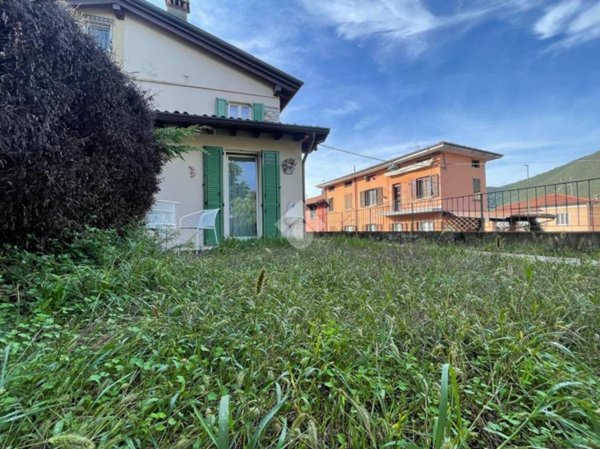 appartamento in vendita a Concesio in zona Costorio