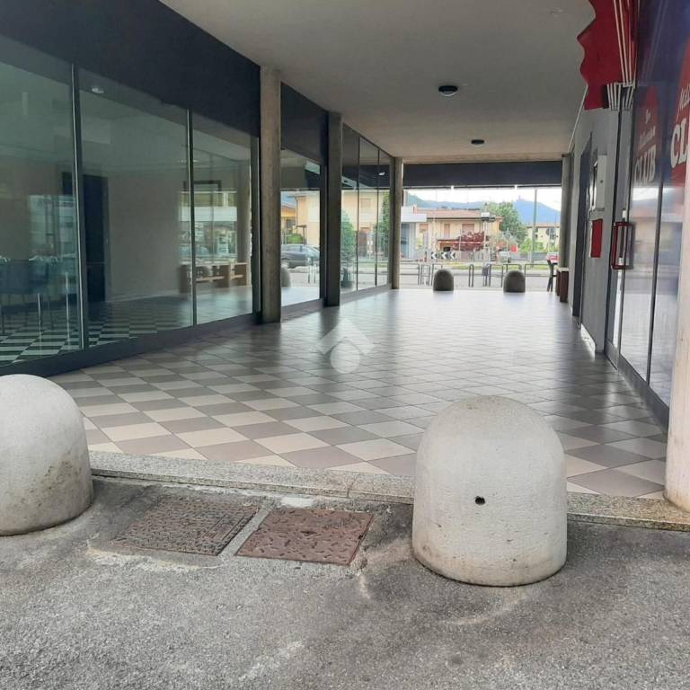 negozio in vendita a Concesio