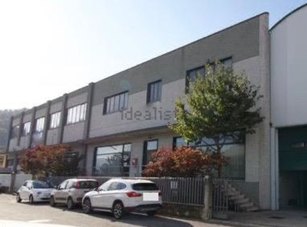locale di sgombero in vendita a Concesio