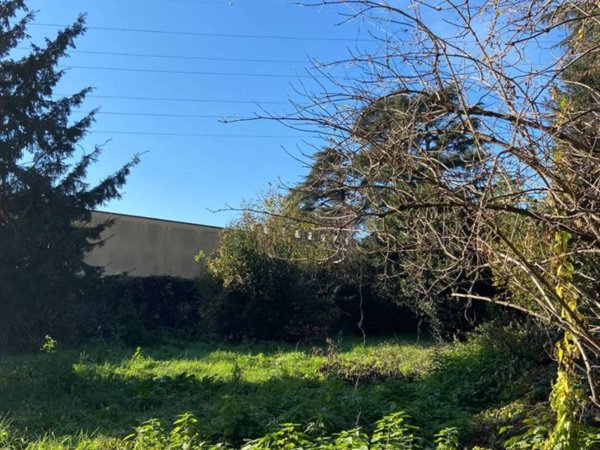 terreno edificabile in vendita a Concesio
