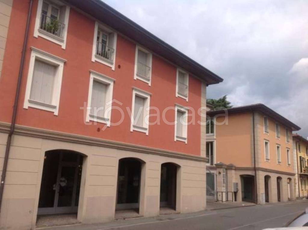 negozio in vendita a Concesio