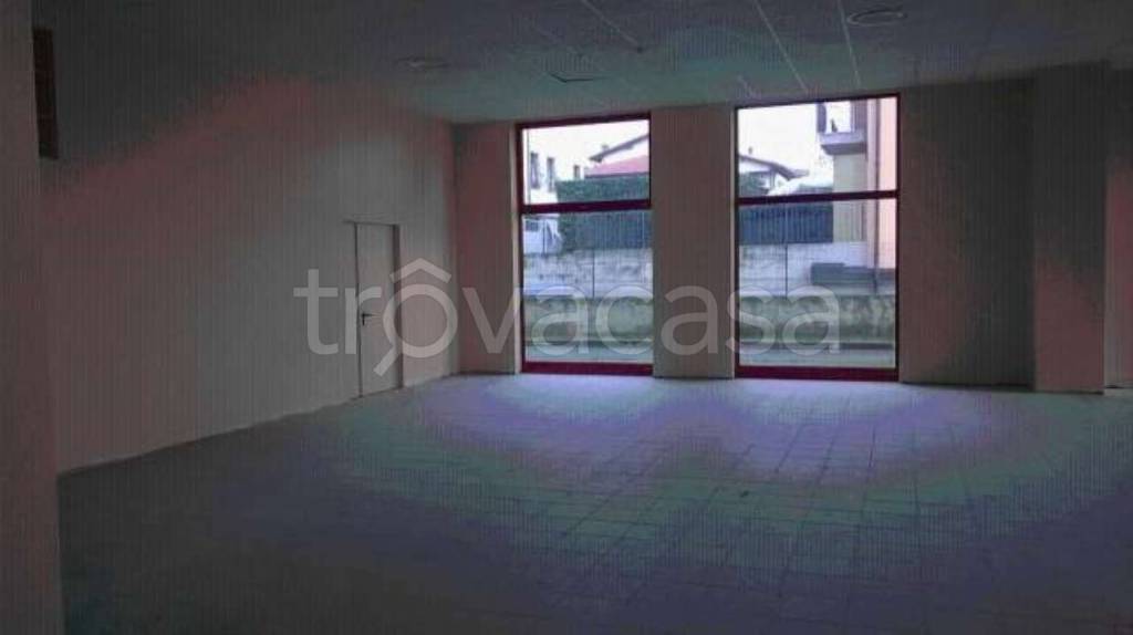 negozio in vendita a Concesio in zona Campagnole