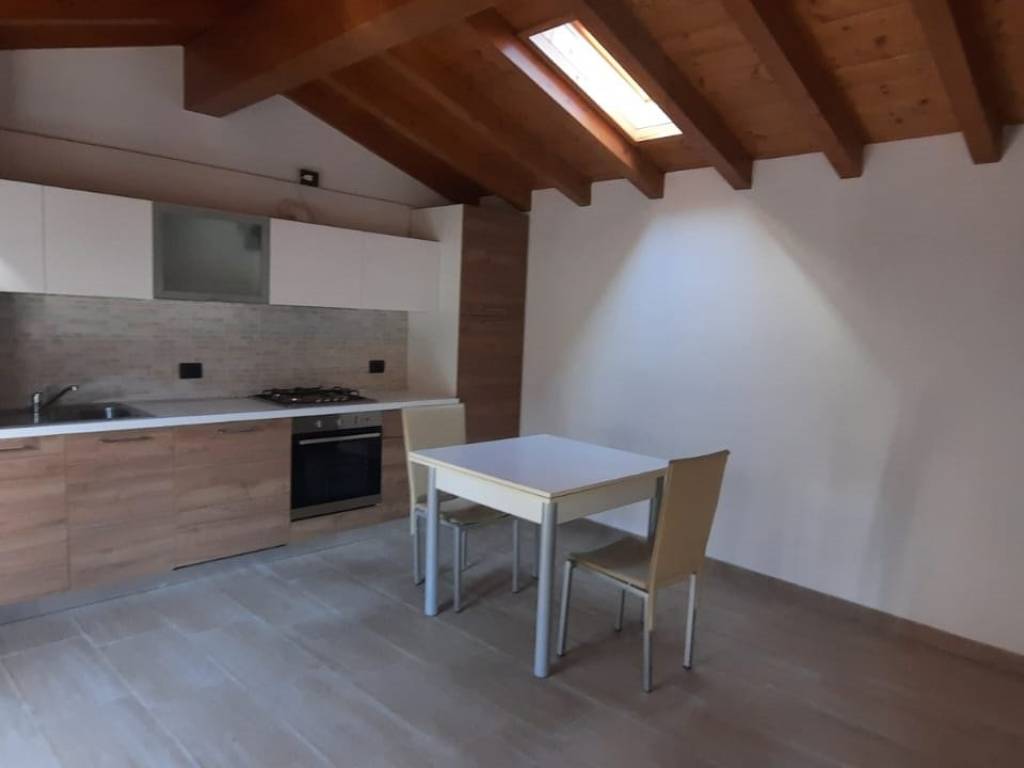 appartamento in vendita a Concesio in zona Costorio