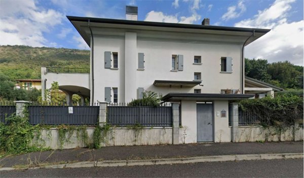 casa indipendente in vendita a Concesio