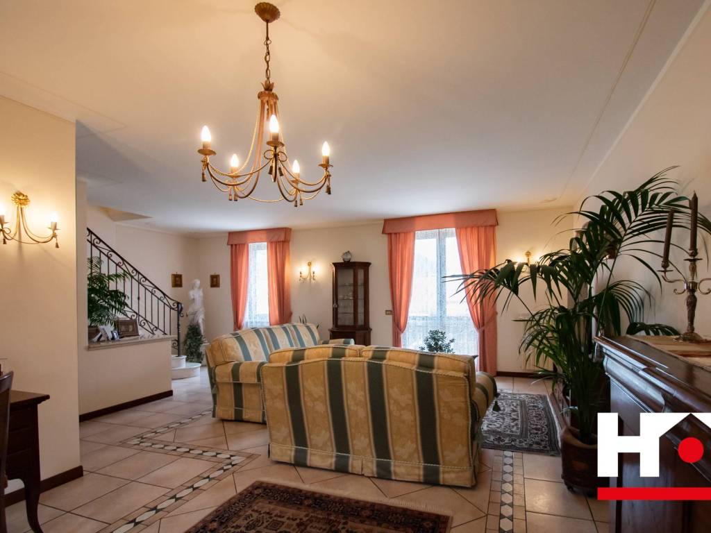 casa indipendente in vendita a Concesio in zona San Vigilio