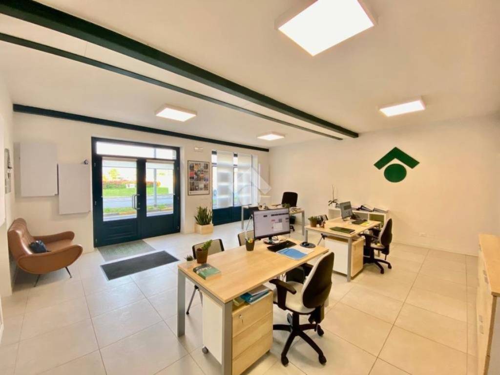 negozio in vendita a Concesio