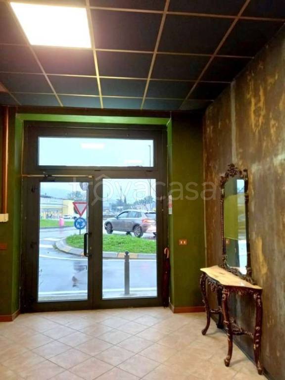negozio in vendita a Concesio