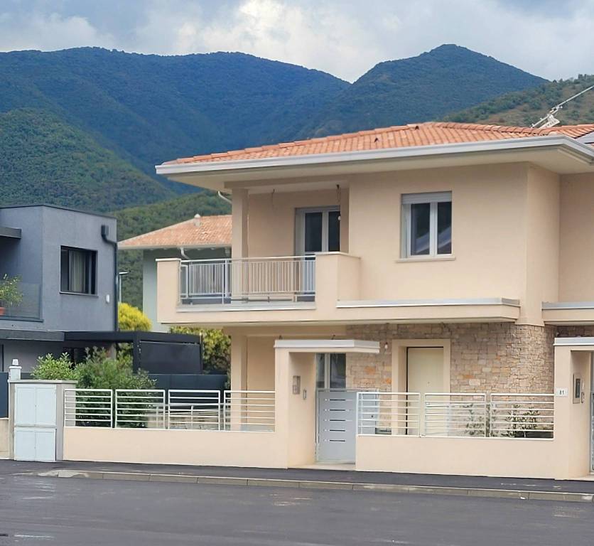 casa indipendente in vendita a Concesio