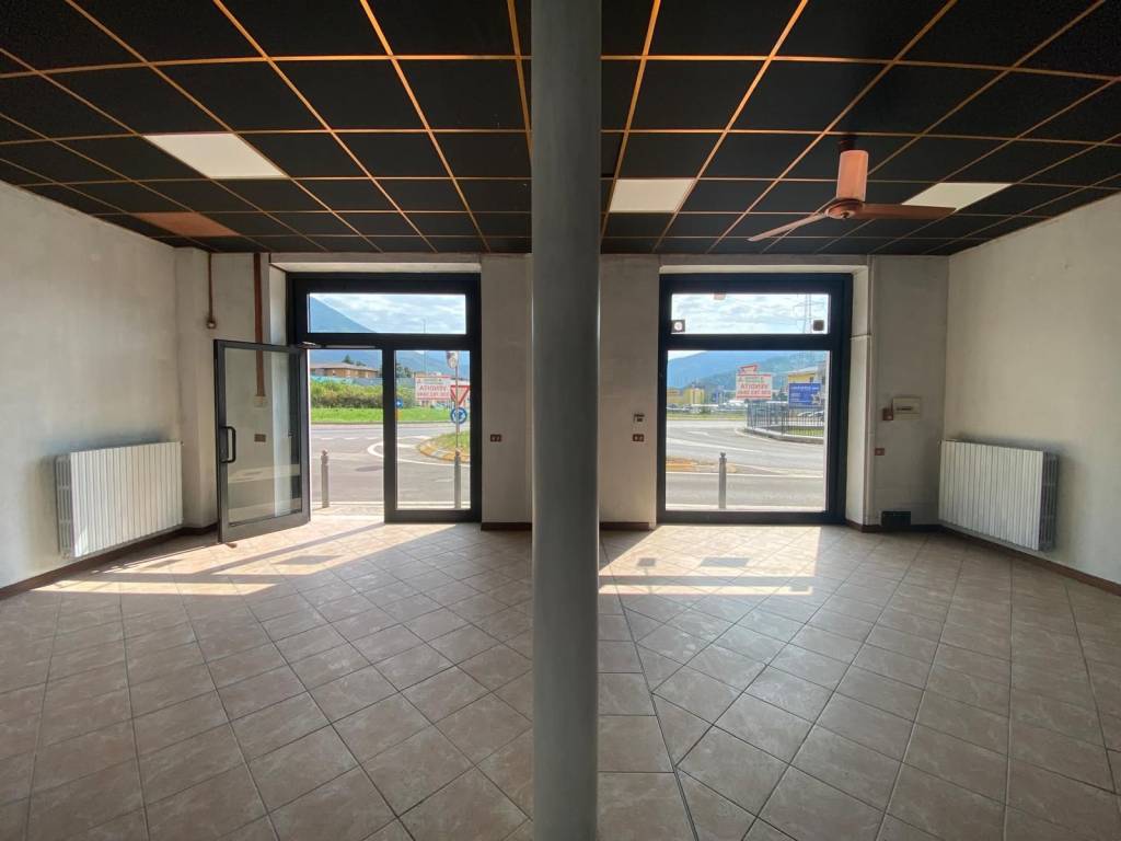 negozio in vendita a Concesio