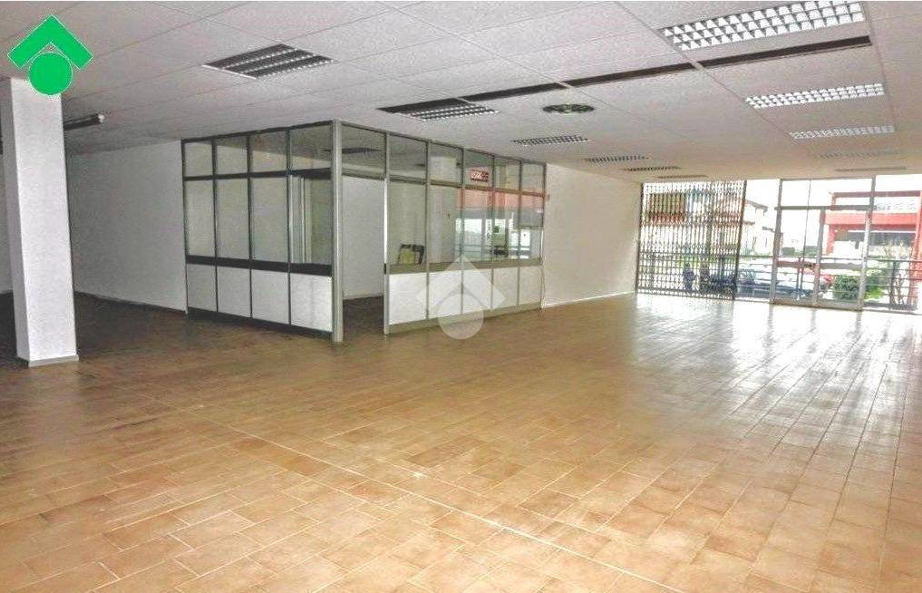 negozio in vendita a Concesio