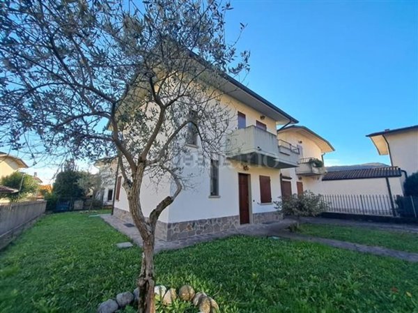 casa indipendente in vendita a Concesio