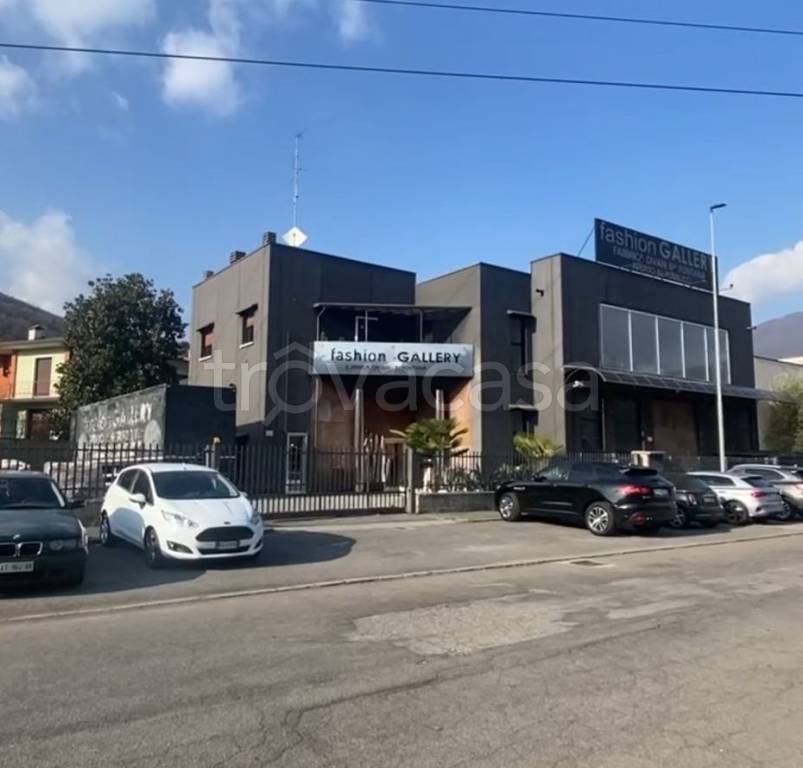 locale commerciale in vendita a Concesio in zona San Vigilio