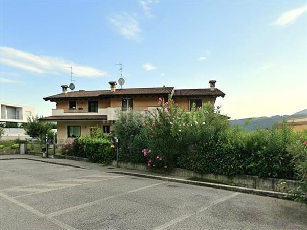 casa indipendente in vendita a Concesio in zona Roncaglie