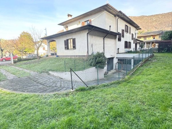 casa indipendente in vendita a Concesio