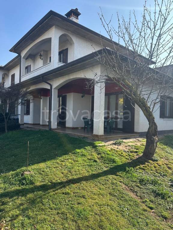 casa indipendente in vendita a Concesio