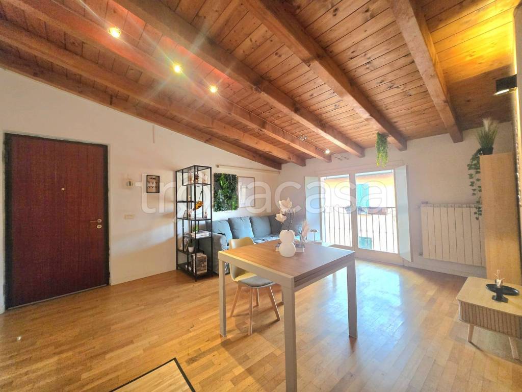 appartamento in vendita a Concesio in zona San Vigilio