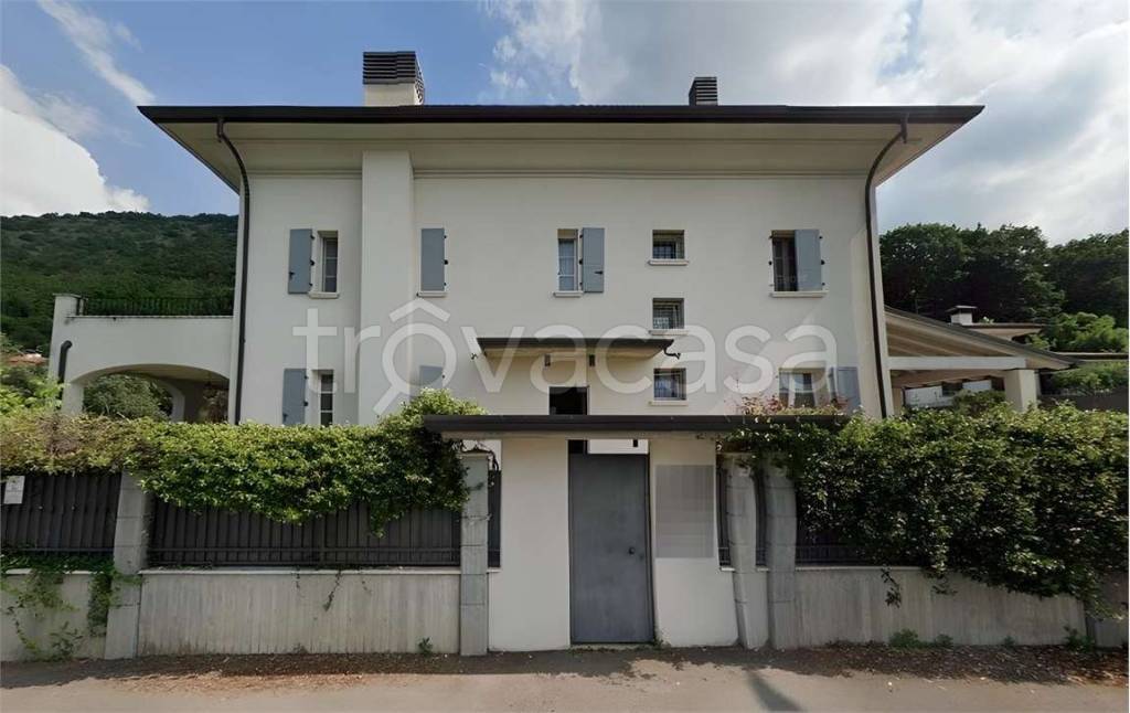 casa indipendente in vendita a Concesio